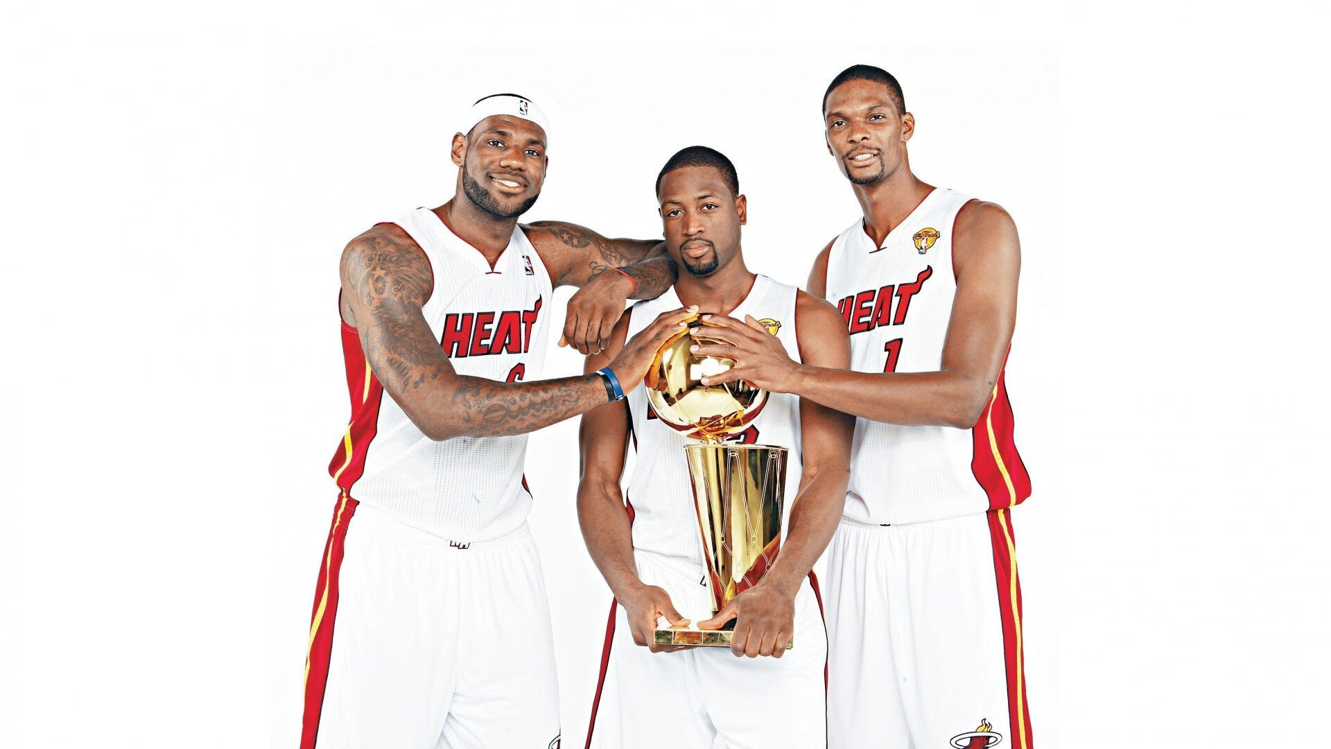 精彩瞬间集锦：近期比赛最炫技巧和关键进球，10大进球集锦